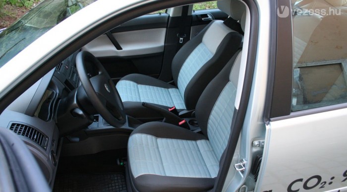 A Volkswagennél a kék a zöld 12 | Vezess Nagyobb autók komfortját nyújtja a Polo