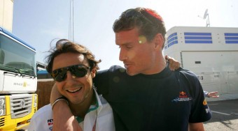 Coulthard elásta a csatabárdot