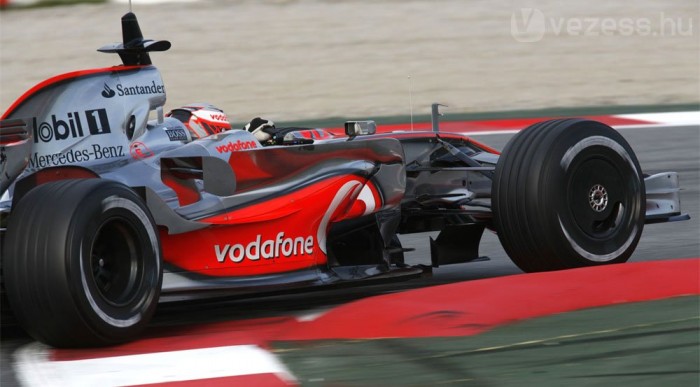 Kovalainen követte a Ferrarikat