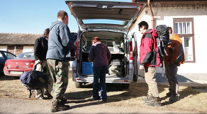 Turistaosztály 7 | Vezess Minden belefér