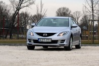 Miért nem kell benzines Mazda6? 20