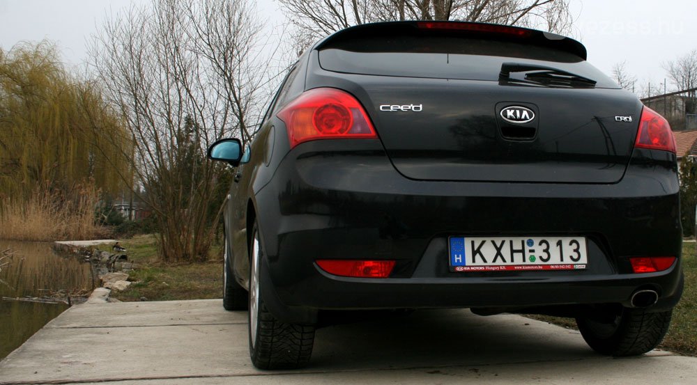 Nagyon profi a Kia pro_cee’d 14