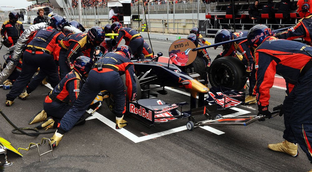 Scuderia Toro Rosso 4