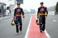 Scuderia Toro Rosso 12