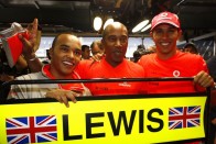 Lewis Hamilton 17