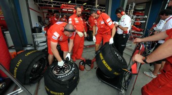 F1: Veszélyes gumiszabályok?