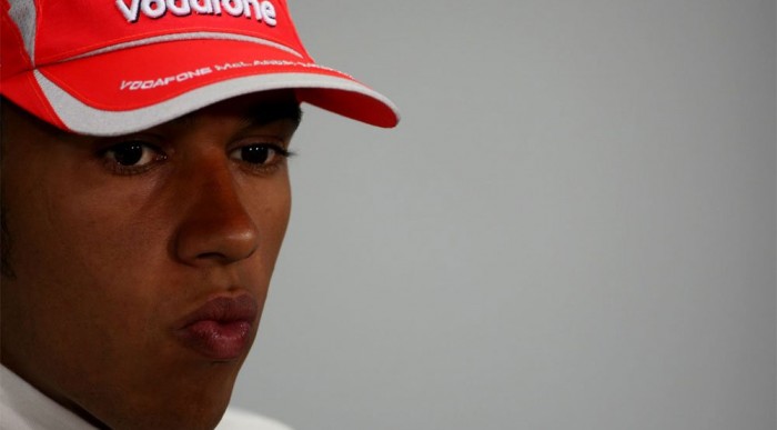 Beszóltak Hamiltonnak 6 | Vezess Nem rajonganak érte