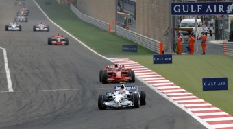 A Ferrari is figyel Kubicára