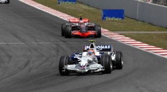 A BMW a Ferrarit másolná