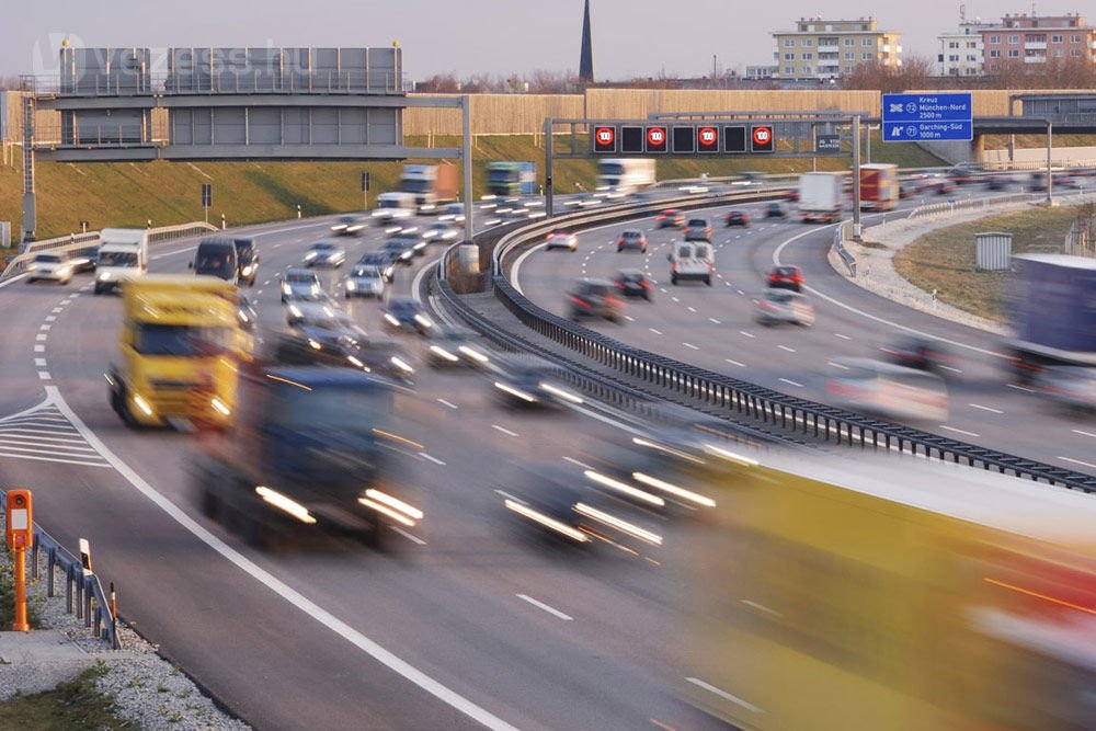 A húsvét miatt bánkódnak az autógyártók 169