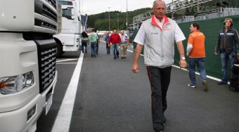 F1: A vezető miatt bűnhődik a csapat