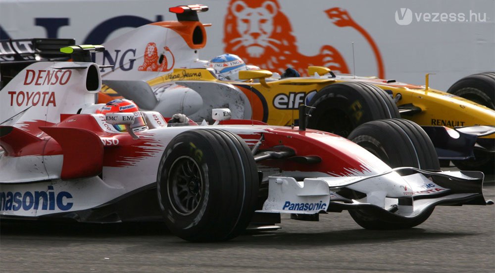 Alonso vs Timo Glock