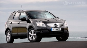 7 üléssel a Nissan Qashqai