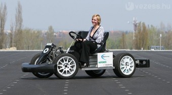 Lelkes amatőrök mentik meg a Földet