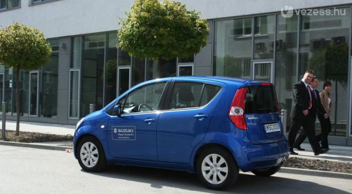 Suzuki Splash: Mi az igazság? 8 | Vezess Megszűnt olcsó dobozautónak lenni