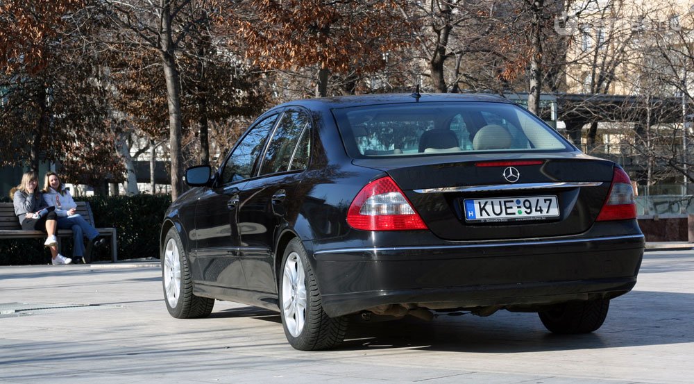 Mercedes E 420 CDI: Jegelt vulkán 7