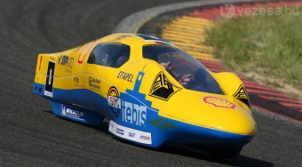 3800 km egy liter benzinnel