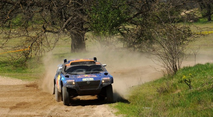 A VW-sek erősek, de még Peterhansel az első 