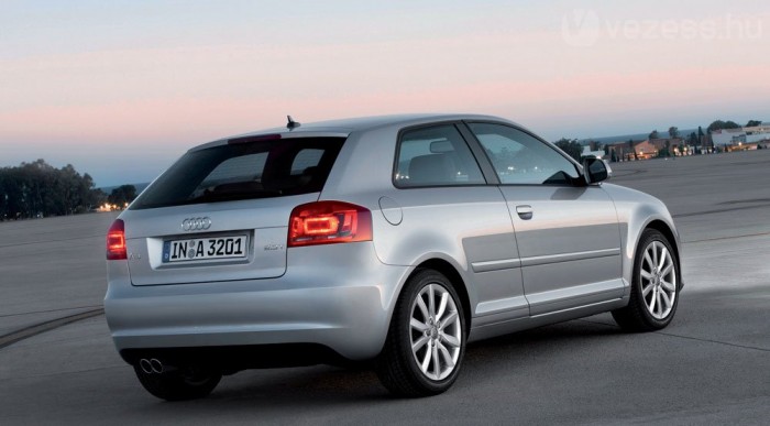 Bemutatkozott az új Audi A3 7 | Vezess quattro-hajtással is