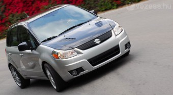 Vad sportautó Suzukiból