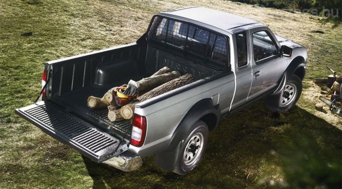 Visszatér a régi Nissan terepjáró 5 | Vezess Háromféle fülkével készül