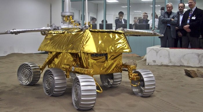 Holdra megy a kínai autó