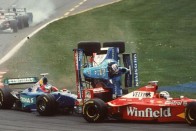 F1: Valakinek meg kell halnia 29