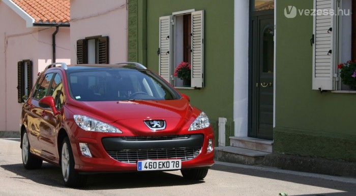 308 SW – Egyterű a kombiból 11 | Vezess Még nem tudjuk, mennyibe kerül