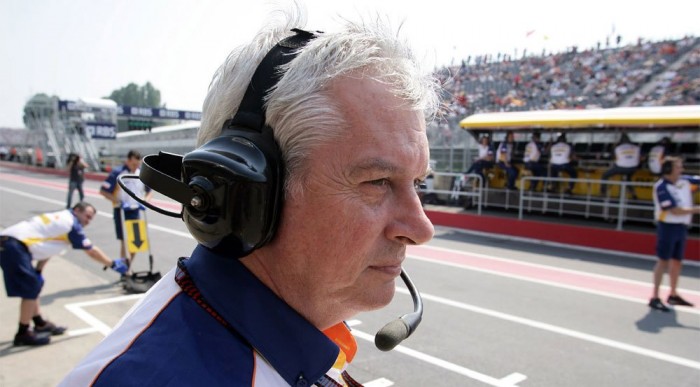 Időzavarban a Renault 6 | Vezess Symonds azért bizakodik