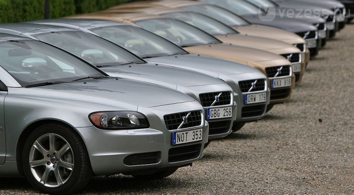 Nyugdíjas kabrió 8 | Vezess Konvojban nem ment