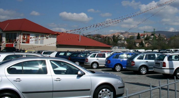 Lehet venni garanciával is, de drágább