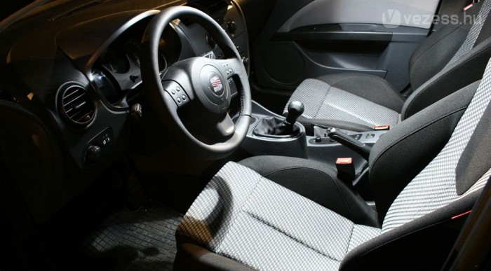 Alap felszereltséggel is használható