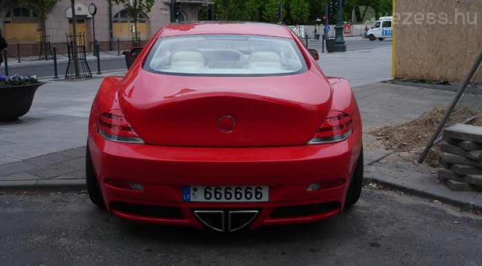 Borzadály BMW 6
