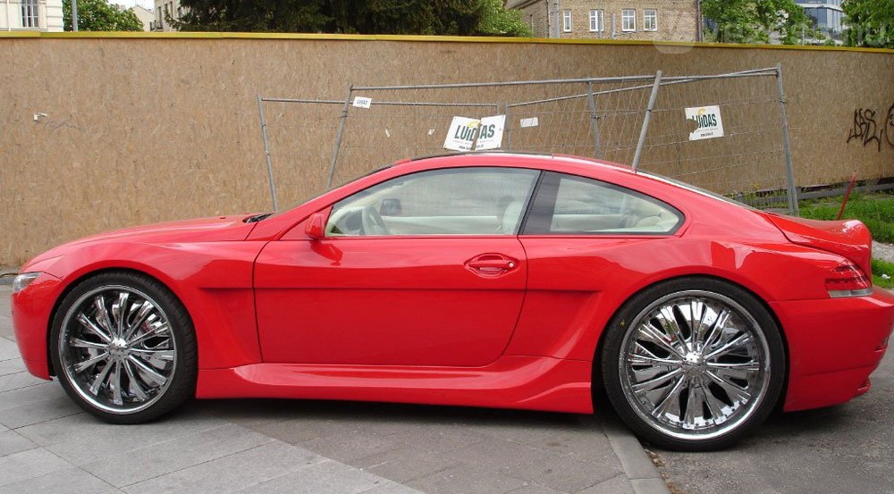 Borzadály BMW 8