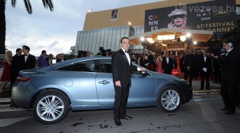 Kupé a Renault Lagunából