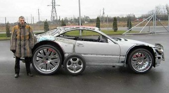 Elképesztő: úthengerkerekek egy Mercin