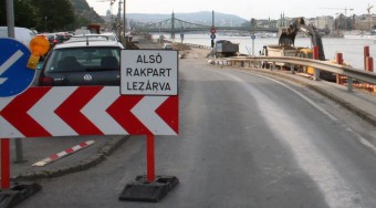 Év végéig lezárják a rakpartot