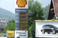 Jelentős üzemanyag-áremelés jön 62