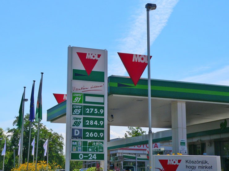 Jelentős üzemanyag-áremelés jön 7