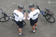 Biciklivel üldöznek a rendőrök 129