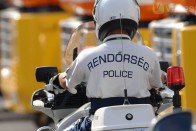 Biciklivel üldöznek a rendőrök 136