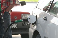 Nem drága a magyar üzemanyag 2