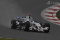 F1: WC-k miatt perlik a pályát 62