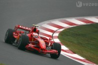 Räikkönen nagyot küzdött