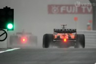 F1: WC-k miatt perlik a pályát 69