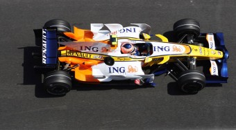 A Renault összehúzza magát