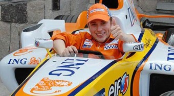 Alonso fizet a rajongónak