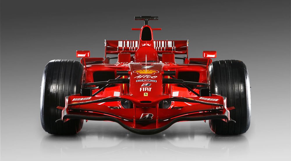 Räikkönen erős versenyt vár 7