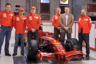 Räikkönen erős versenyt vár 107