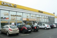 Csak a VW Golf kell a népnek 198 Csak a VW Golf kell a népnek 198